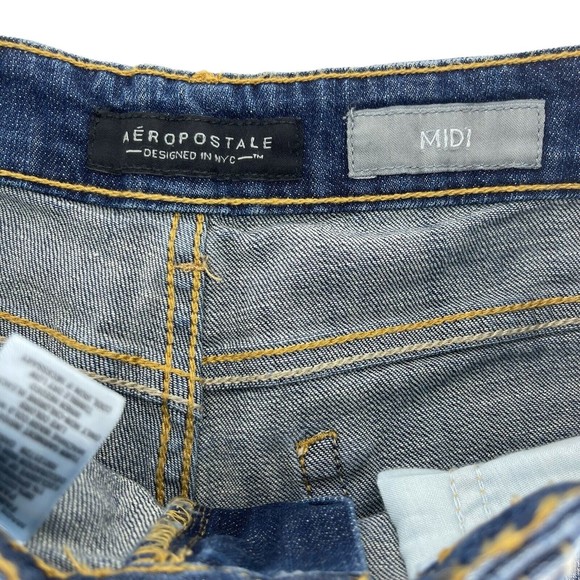 Aeropostale Womens Midi Cuffed Distressed Denim Blue Jean Shorts Size 2 - Picture 3 of 4